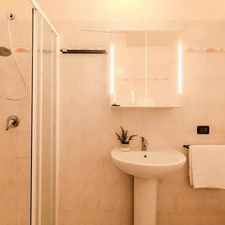 Piazza San Giuseppe-4 By Interhome 아파트 Acquaseria