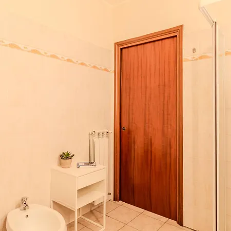 Piazza San Giuseppe-4 By Interhome Acquaseria